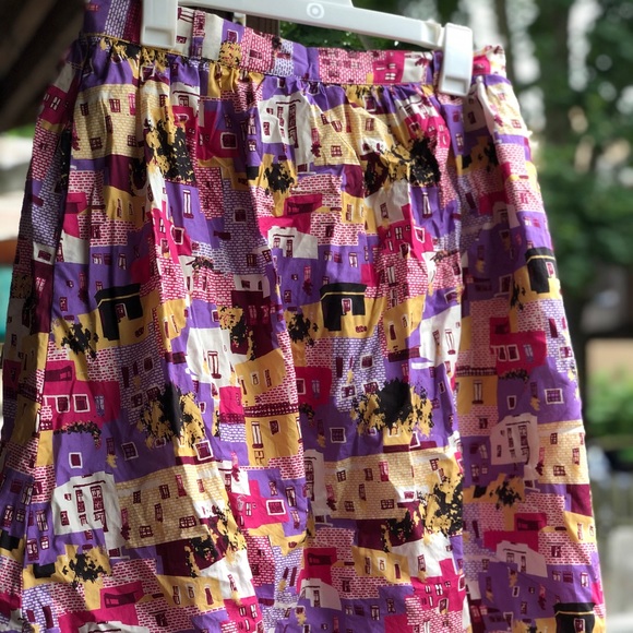 ModCloth Cities Skirt Size L - Picture 3 of 5
